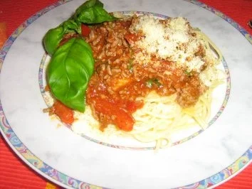 Bologneser Soße mit zweierlei Beilagen - Rezept - Bild Nr. 2