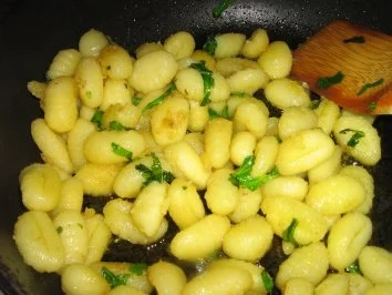 Bologneser Soße mit zweierlei Beilagen - Rezept - Bild Nr. 8