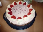 Torten: Erdbeerquarktorte - Rezept