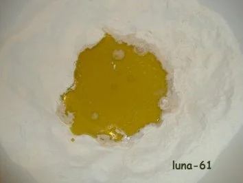 SCHIACCIATA ALL'UVA - Toskanische Weintraubentorte - Rezept - Bild Nr. 3