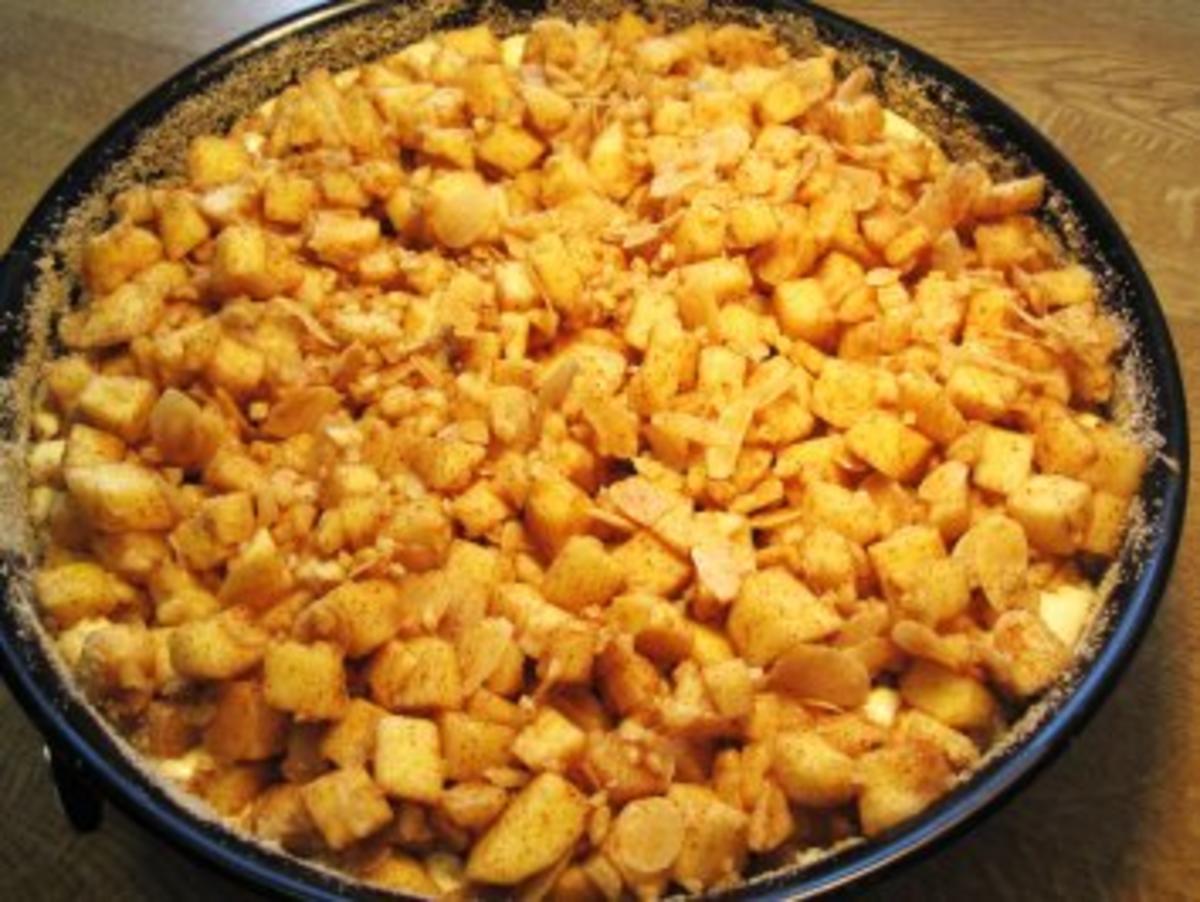 Apfelkuchen mit Zimt und Mandeln - Rezept - Bild Nr. 6