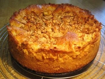 Rezept: Apfelkuchen mit Zimt und Mandeln Apfelkuchen mit Zimt und Mandeln - Rezept