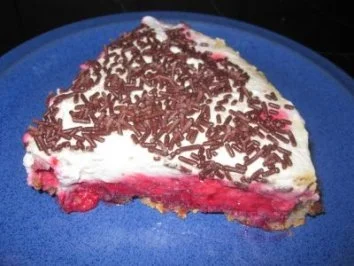 Hasselnuss-Baiserkuchen mit Himbeeren - Rezept - Bild Nr. 2