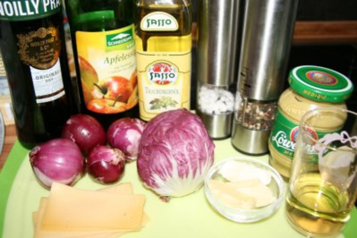 Salat: Zwiebelsalat mit Radiccio und Käse - Rezept - Bild Nr. 2