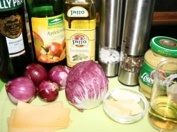 Salat: Zwiebelsalat mit Radiccio und Käse - Rezept - Bild Nr. 2