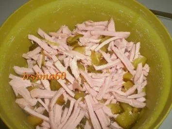 Rezept: Brotaufstrich: Fleischsalat Bild Nr. 3 Brotaufstrich: Fleischsalat - Rezept - Bild Nr. 3