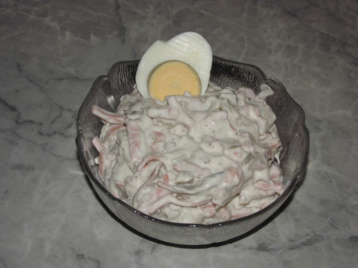 Rezept: Brotaufstrich: Fleischsalat Bild Nr. 6 Brotaufstrich: Fleischsalat - Rezept - Bild Nr. 6