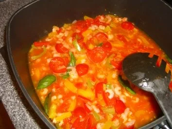 Tagliatelle mit Shrimps in pikanter Paprikasauce - Rezept - Bild Nr. 2