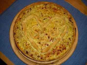 Rezept: Zwiebelkuchen - fein und leicht Zwiebelkuchen - fein und leicht - Rezept