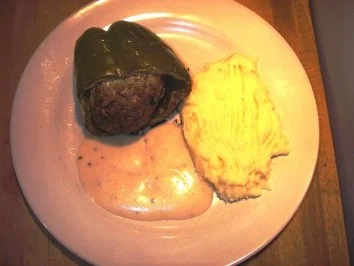 Gefüllte Paprikaschote aus dem Römertopf - Rezept - Bild Nr. 3