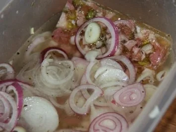 Schwein: Sülze mit Bratkartoffeln - Rezept - Bild Nr. 3