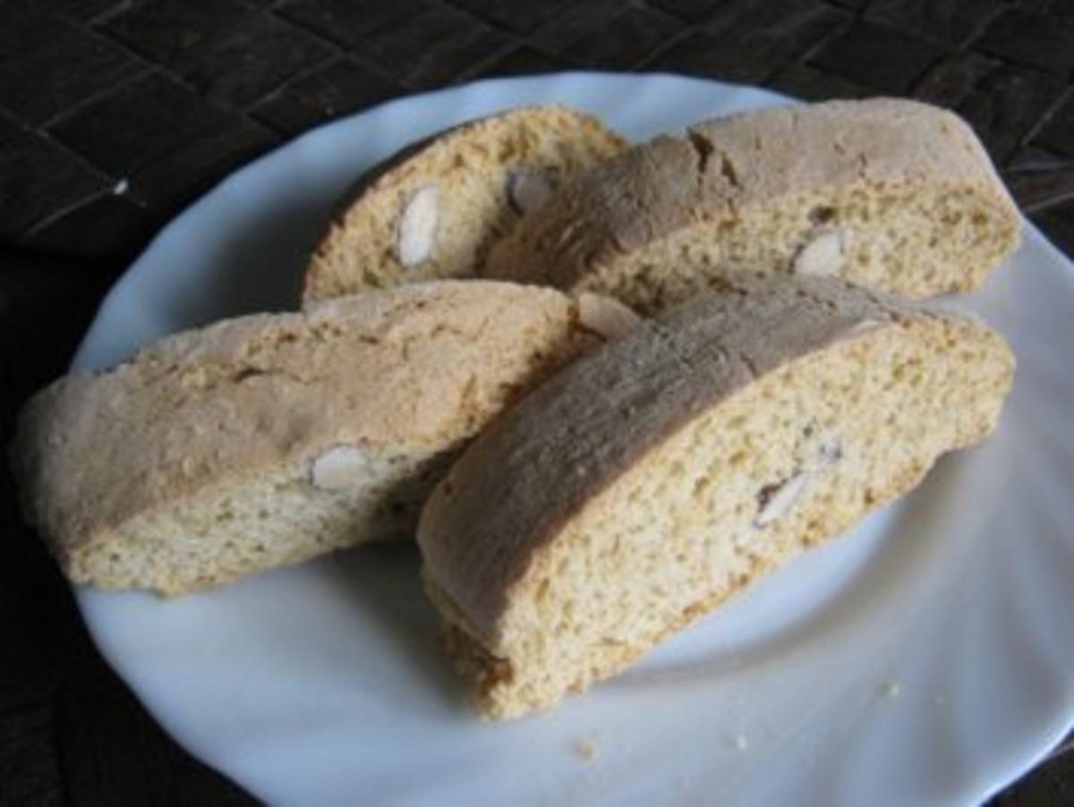 Bilder für Biscotti con mandorle - Rezept