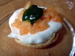 Rezept: Melonen-Blätterteig-Türmchen mit süssem Pesto Bild Nr. 6 Melonen-Blätterteig-Türmchen mit süssem Pesto - Rezept - Bild Nr. 6