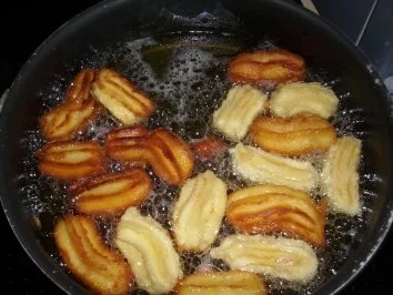 Tulumba - Rezept - Bild Nr. 3