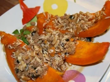 Rezept: Gefüllter Kürbis Gefüllter Kürbis - Rezept