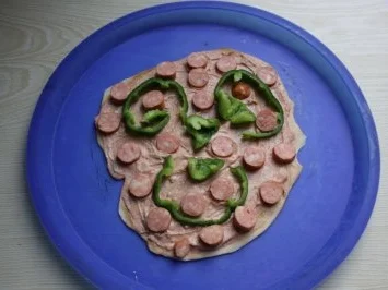 Rezept: Pizza "Scharfer Spanier" Bild Nr. 4 Pizza "Scharfer Spanier" - Rezept - Bild Nr. 4