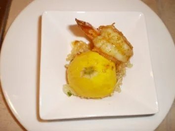 Rezept: Minipatisson ,gefüllt mit Quinoiasalat und Curryscampi Minipatisson ,gefüllt mit Quinoiasalat und Curryscampi - Rezept