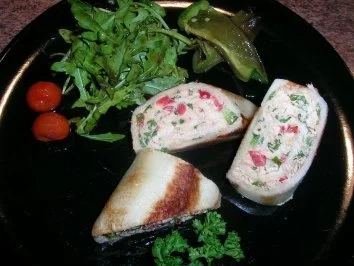 Tramezzini di Tonno (gerollte Tramezzinis) - Rezept - Bild Nr. 2