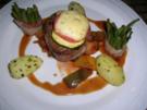 Rinderfilet im Speckmantel,Gemüse-Pilzpotpourri,Bohnenbündel und gebr. Kräuterkartoffeln - Rezept