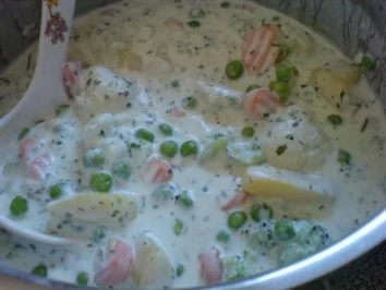 Gemüse in Käse-Kräuterrahm-Soße - Rezept