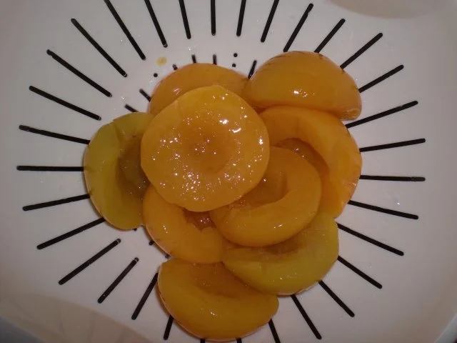 Pfirsich-Cantuccini-Trifle - Rezept - Bild Nr. 3