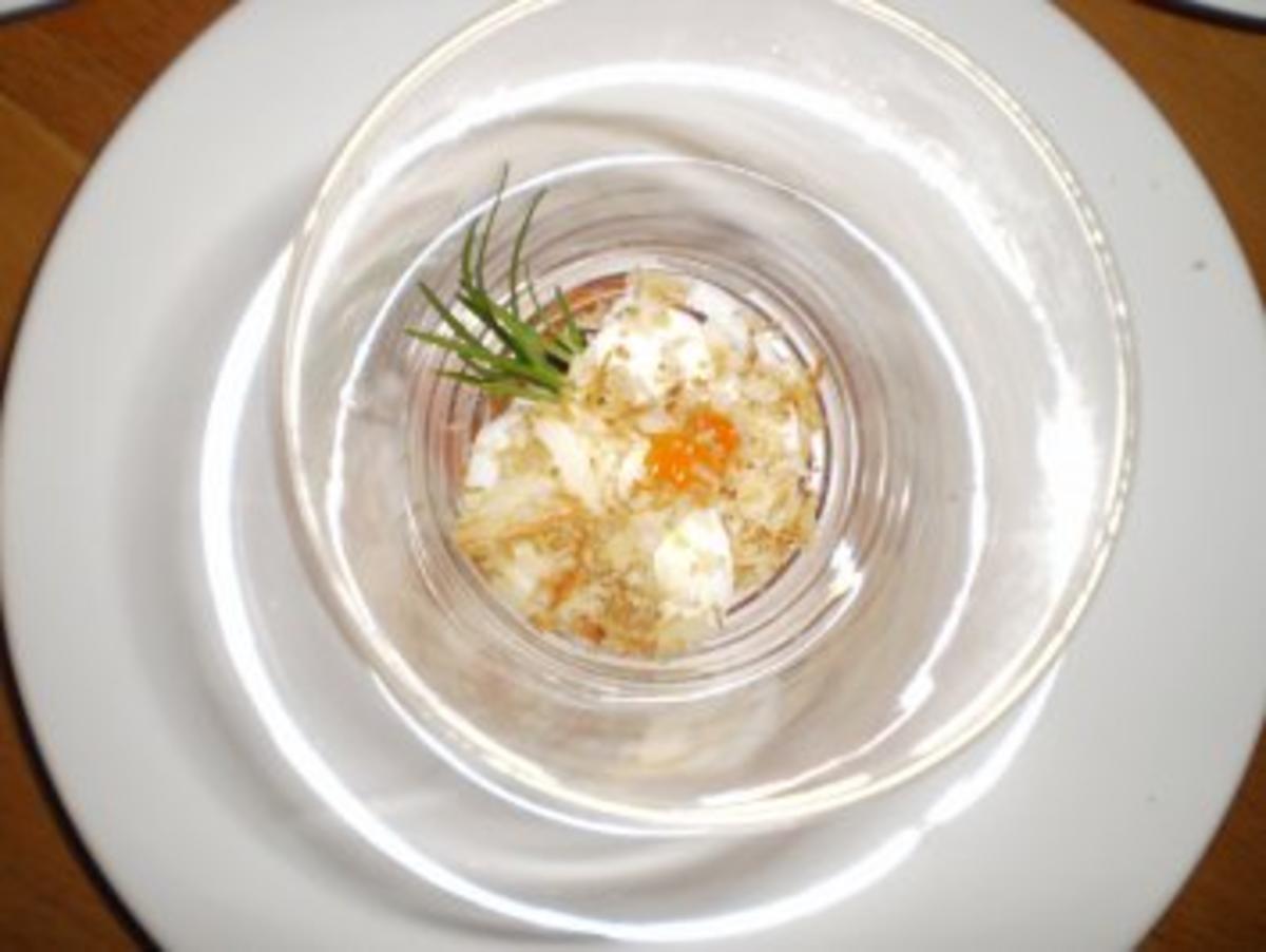 Wachtelei auf Kaviar mit Tapenade und Knoblauch-Panko-Brösel - Rezept - Bild Nr. 2