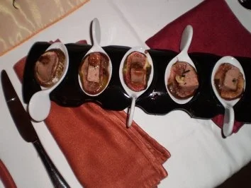 Entenleberpastete auf Portweinfeige mit Feigensenfmarmelade - Rezept - Bild Nr. 2