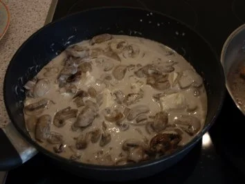 Champignonrahmsoße - Rezept