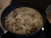 Rezept: Champignonrahmsoße Champignonrahmsoße - Rezept