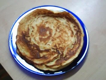 Rezept: Suppeneinlagen:Frittaten / Pfannkuchen / Omelette / Palatschinken Bild Nr. 5 Suppeneinlagen:Frittaten / Pfannkuchen / Omelette / Palatschinken - Rezept - Bild Nr. 5