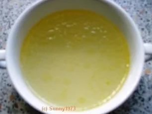 Hühnerbrühe, Hühnersuppe - Rezept