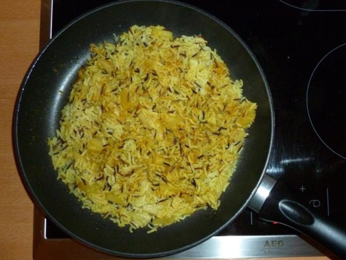 Hähnchen &amp;quot;Tandoori&amp;quot; mit Ananas-Curry-Reis - Rezept - kochbar.de
