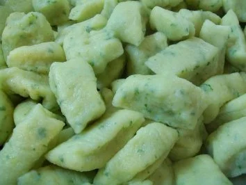 lackierte Wachteln auf Trüffelgnocchi und einer Jus von der Ente - Rezept - Bild Nr. 3