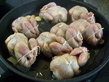 lackierte Wachteln auf Trüffelgnocchi und einer Jus von der Ente - Rezept - Bild Nr. 8