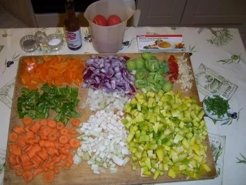 Rezept: Gemüsecremsuppe mit Basilikumnote Bild Nr. 3 Gemüsecremsuppe mit Basilikumnote - Rezept - Bild Nr. 3