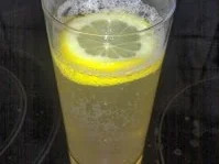 Rezept: Promi-Schlank-Drink Bild Nr. 2 Promi-Schlank-Drink - Rezept - Bild Nr. 2