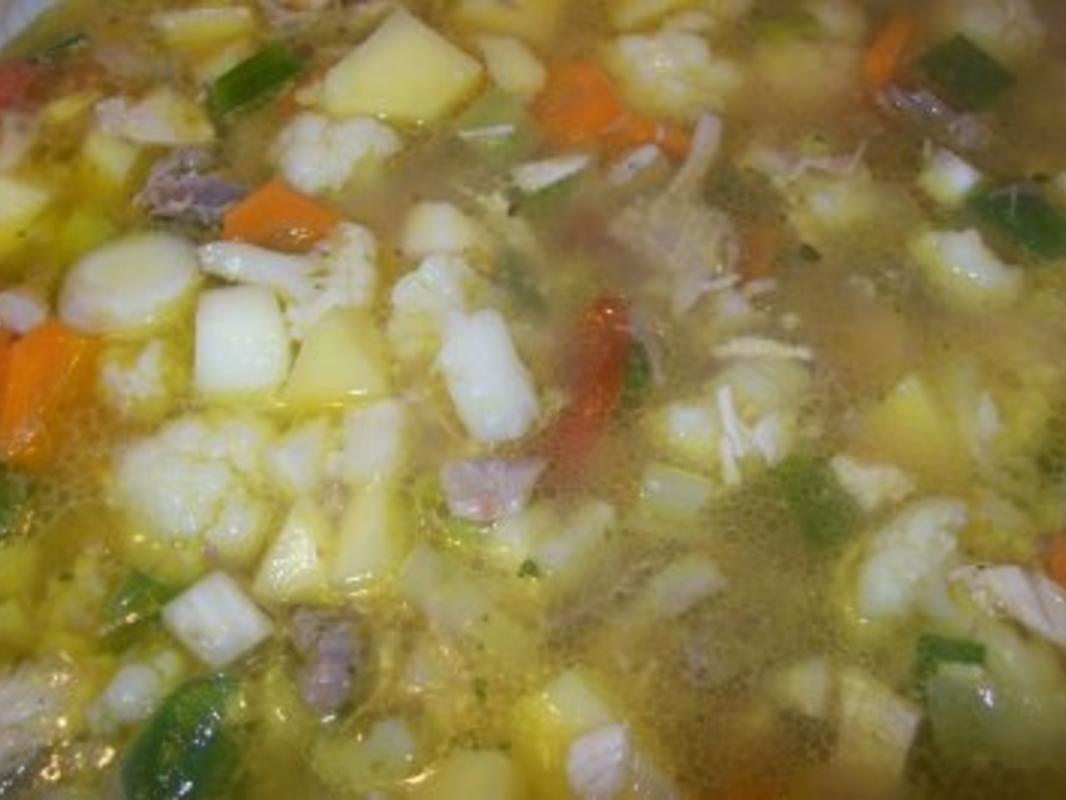 Eintopf Gemüsesuppe mit Huhn - einfach - von shariswunderland