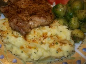 Kotelett - Rosenkohl - Kartoffelpüree - Rezept - Bild Nr. 5