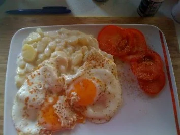 Rezept: Warmer Kartoffelsalat ala Mama Bild Nr. 4 Warmer Kartoffelsalat ala Mama - Rezept - Bild Nr. 4