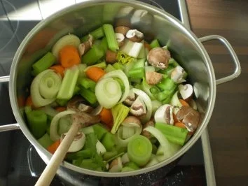 Unsere Gemüsebrühe - Rezept - Bild Nr. 5