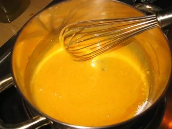 Dessert: Zwei Jahre Kochbar! Für Euch: Bayr. Creme als Gugelhüpfchen.... - Rezept - Bild Nr. 10