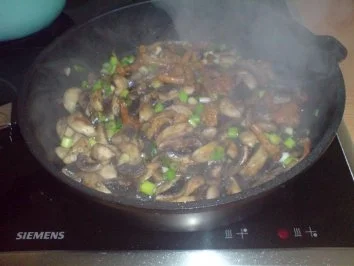 Jägerschnitzelpfanne - Rezept - Bild Nr. 4