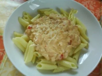 Frischkäsesoße mit feiner Tomatennote - Rezept