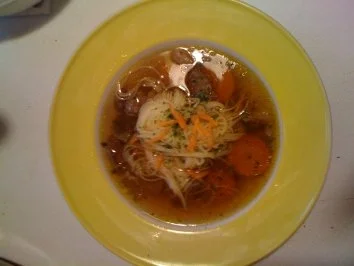 Rezept: Gekochtes Rindfleisch mit Wurzelgemüse und Kräutern Bild Nr. 2 Gekochtes Rindfleisch mit Wurzelgemüse und Kräutern - Rezept - Bild Nr. 2