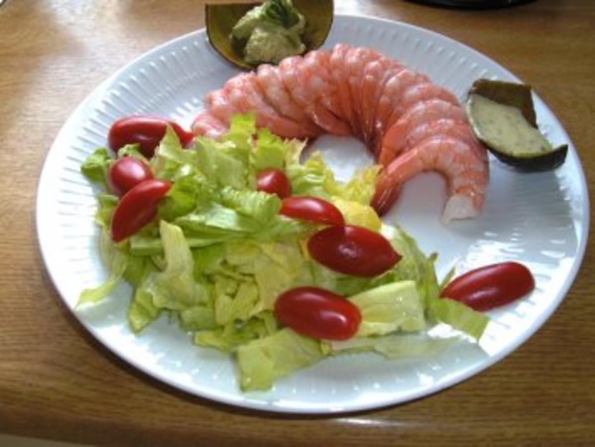 Garnelen mit Salat .. an Oragenmajo.. und Avokacocreme - Rezept - Bild Nr. 2