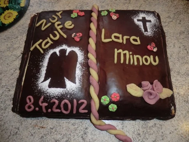 Rezept: *** Buttercreme - Schnittchen mit Schoko - Rumguß *** Bild Nr. 2 *** Buttercreme - Schnittchen mit Schoko - Rumguß *** - Rezept - Bild Nr. 2