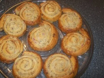 Blätterteig - Schnecken mit Thunfischcreme - Rezept - Bild Nr. 5