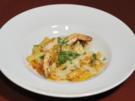 Rigatoni mit Lachs, Tomaten und Robiola (Moritz Lindbergh) - Rezept