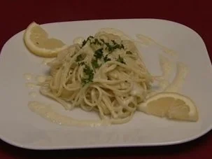 Linguini mit Limonen-Wodkasoße (Kristina Bach) - Rezept
