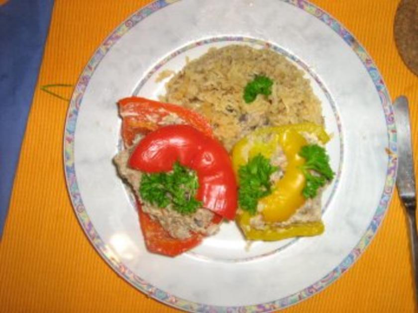 Gefüllte Paprika mit Putenhack, Champignons und Reis - einfach - 406 ...